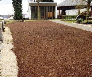 Entsteht hier das Urnenrasengrabfeld auf dem Schupbacher Friedhof?